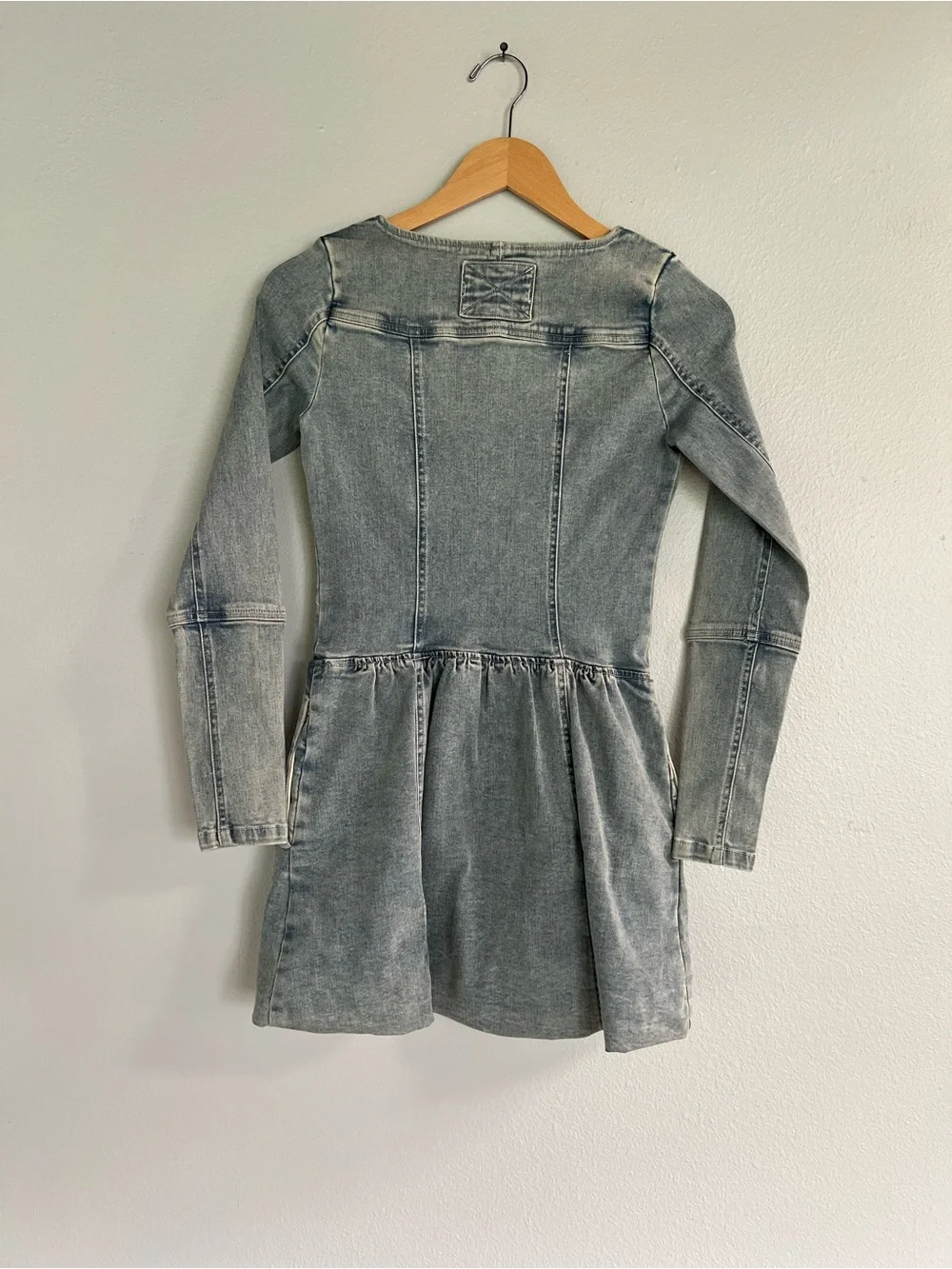 Free People Roadhouse Denim Mini Dress XS NWT Boho Button Front Fit Flare - Picture 3 of 6
